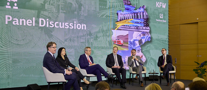 Panel discussion at the KfW Capital Markets Conference on energy transition in Germany.